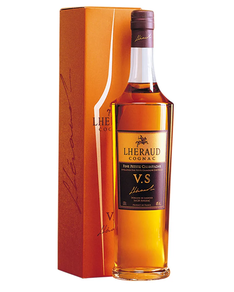 Купить Коньяк Lheraud V.S. 40% in Gift Box (0,7 л) оптом в Алматы